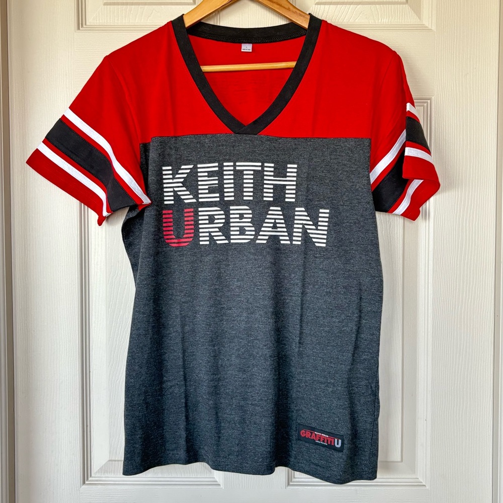 KEITH URBAN GraffitiU World Tour 2018